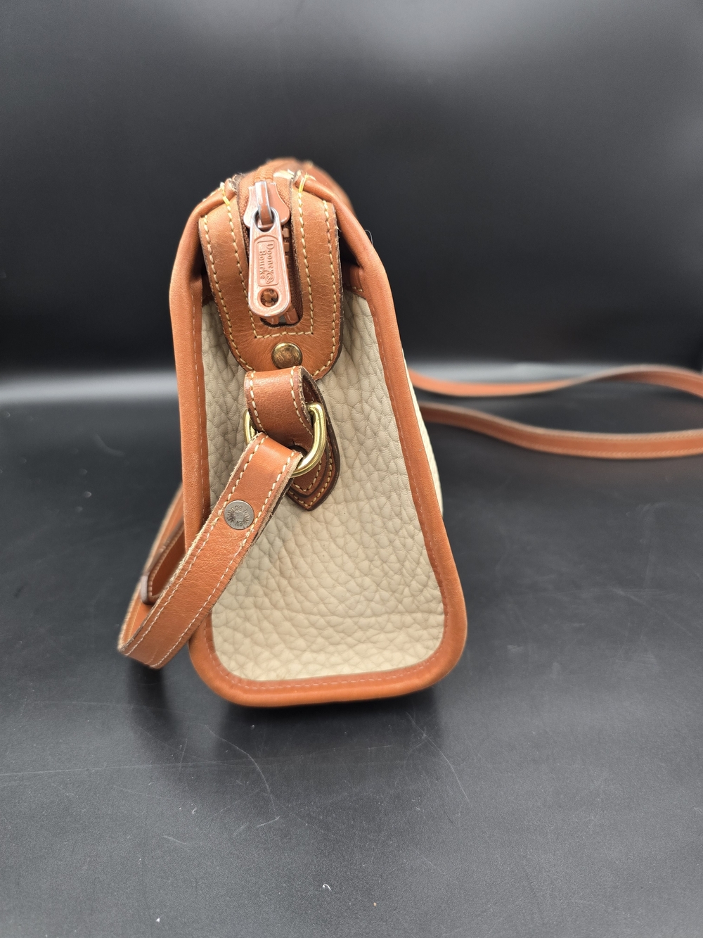 Dooney & Bourke Tan and Cream Pebbled Leather Crossbody Bag - Picture 2 of 12